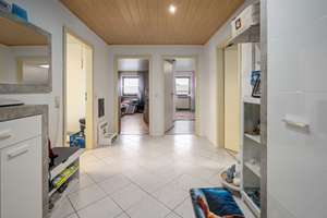Zweifamilienhaus in ruhiger Traumlage – Stil, Komfort & Natur – Die vollständige Adresse der Immobilie erhältst du vom Anbieter., 93055 Brandlberg-Keilberg, Regensburg – Vorschaubild 16
