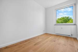Erstbezug nach Sanierung - 3 Zimmer, Einbauküche und Balkon – Die vollständige Adresse der Immobilie erhältst du vom Anbieter., 28359 Neue Vahr Südost, Bremen – Vorschaubild 3