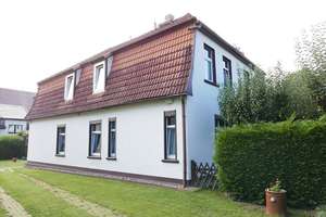 Ein-/Zweifamilienhaus inmitten der Stadt – Die vollständige Adresse der Immobilie erhältst du vom Anbieter., 17159 Dargun – Vorschaubild 4