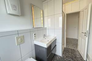 Erstbezug nach Sanierung! Top-Lage, Südbalkon & Fernblick in Aachen-Forst – Sittarder Straße 62, 52078 Forst, Aachen – Vorschaubild 9