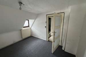 Charmante Stadtvilla mit großem Grundstück und Entwicklungspotenzial in Fürth – Die vollständige Adresse der Immobilie erhältst du vom Anbieter., 90765 Ronhof, Kronach, Fürth – Vorschaubild 7
