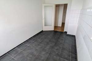 Gemütliche 3-Zimmer-Wohnung mit toller Aussicht am Ludenberg – 40629 Ludenberg, Düsseldorf – Vorschaubild 12