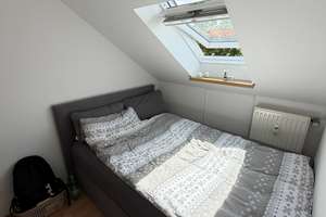 Charmante Dachgeschosswohnung mit Tiefgaragenstellplatz in Bielefeld – Die vollständige Adresse der Immobilie erhältst du vom Anbieter., 33607 Mitte, Bielefeld – Vorschaubild 8