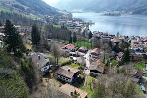 Ihr Refugium über den Dächern von Schliersee
- Attraktives Landhaus mit See- und Bergpanoramablick – Die vollständige Adresse der Immobilie erhältst du vom Anbieter., 83727 Schliersee – Vorschaubild 9