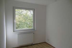 Helle 3,5-Zimmer Wohnung im 3. OG mit Balkon in Essen-Altenessen – Winkhausstraße 38, 45329 Altenessen-Nord, Essen – Vorschaubild 1