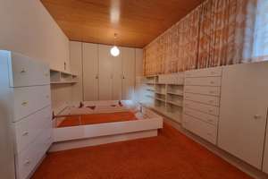 Charmantes Einfamilienhaus mit Wintergarten, Sauna, offenem Büro und vielseitigem Kellerbereich – Die vollständige Adresse der Immobilie erhältst du vom Anbieter., 91757 Treuchtlingen – Vorschaubild 8