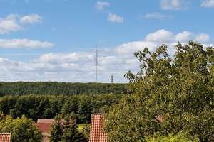 Architektenhaus in Hanglage und Blick auf den Fernsehturm – Ihr neues Zuhause! – Die vollständige Adresse der Immobilie erhältst du vom Anbieter., 19065 Raben Steinfeld – Vorschaubild 9