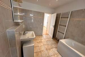 Großzügige 3-Zimmer-Wohnung mit mega Terrasse in Sinsheim-Hilsbach – Am Zehnt 9, 74889 Sinsheim – Vorschaubild 8