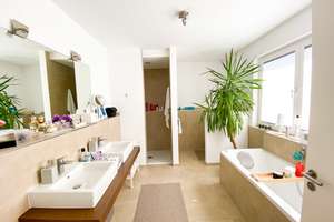 Exklusive Penthouse-Maisonette-Wohnung mit toller Dachterrasse! – Die vollständige Adresse der Immobilie erhältst du vom Anbieter., 65189 Südost, Wiesbaden – Vorschaubild 17