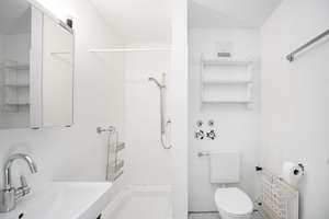 Property thumbnail 24