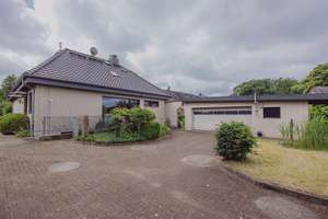 RESERVIERT: Großzügig leben - Einfamilienhaus mit viel Platz drinnen & draußen (provisionsfrei). – Die vollständige Adresse der Immobilie erhältst du vom Anbieter., 24576 Bimöhlen – Vorschaubild 4