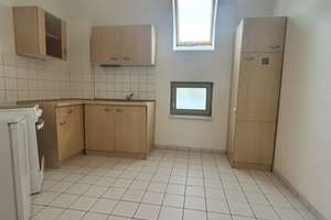 Einbauküche, zwei Balkons und Tageslichtbad mit Wanne. – 39112 Sudenburg, Magdeburg – Vorschaubild 9