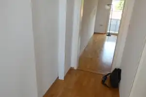 1,5 Wohnung, ideal für Studenten zur Selbstnutzung oder als Kapitalanlage – Leitershofer Str. 9, 86157 Augsburg – Vorschaubild 7