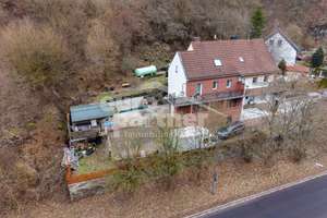 Charmantes Wohnhaus in verkehrsgünstiger Lage von Heimbach! – Die vollständige Adresse der Immobilie erhältst du vom Anbieter., 55779 Heimbach – Vorschaubild 1