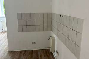 Helle 2-Zimmerwohnung im Altbaucharme – Die vollständige Adresse der Immobilie erhältst du vom Anbieter., 42277 Oberbarmen, Wuppertal – Vorschaubild 9