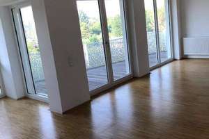 Großzügige 4- Zimmer Wohnung mit EBK und Balkon! – Lange-Feld-Straße 71, 30559 Kirchrode, Hannover – Vorschaubild 4