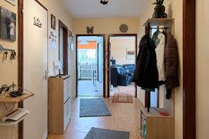 Großzügige sowie helle 3-Zimmer-Wohnung mit sonnigem Balkon und Weitblick in guter Lage – Die vollständige Adresse der Immobilie erhältst du vom Anbieter., 30629 Misburg-Nord, Hannover – Vorschaubild 6