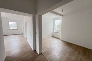 Frisch sanierte 2,5-Zimmer-Wohnung mit ca. 55 m² in ruhiger Lage von Frohnhausen – Erstbezug nach Sa