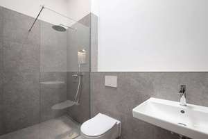 Exklusives Penthouse mit 4 Zimmern, großer Sonnenterrasse und offenem Wohnkonzept – Dornröschenstraße 21, 81739 Waldperlach, München – Vorschaubild 14