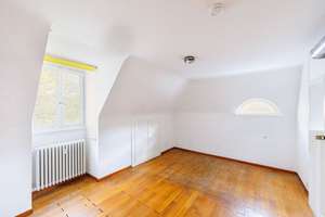 WEITBLICK: Dachgeschosstraum mit Kesselblick! – Die vollständige Adresse der Immobilie erhältst du vom Anbieter., 70184 Bopser, Stuttgart – Vorschaubild 2