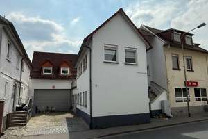 *Für Kapitalanleger, oder Aufteiler* Wohn-Ensemble mit 4 separaten Einheiten und Doppelgarage – Marktstr. 2b, 60388 Bergen-Enkheim, Frankfurt am Main – Vorschaubild 4