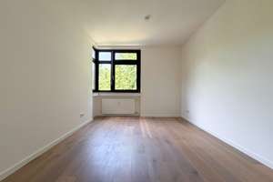 Exklusives Wohnen auf gehobenem Niveau – Großzügige 4-Zimmer-Wohnung mit Terrasse und Einbauküche! – Die vollständige Adresse der Immobilie erhältst du vom Anbieter., 40470 Mörsenbroich, Düsseldorf – Vorschaubild 14