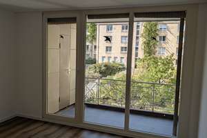 Erstbezug nach Sanierung: 2 Zimmer mit Balkon und TG-Stellplatz, 3 Minuten zum Dom