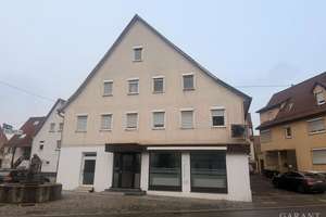 Projektentwicklung mit Baugenehmigung: Mehrfamilienhaus mit 12 Wohneinheiten + 1 Gewerbeeinheit
