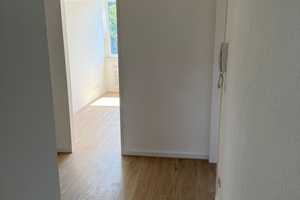 Renovierte 3 Zimmer Wohnung mit Balkon – Carl-von-Ossietzky-straße 16, 51377 Leverkusen – Vorschaubild 3
