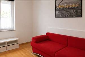 Zur Untermiete: möblierte 3 Zimmer Wohnung in Stellingen/Eimsbüttel mit Balkon & Tiefgarage – Vehrenkampstraße X, 22527 Stellingen, Hamburg – Vorschaubild 4