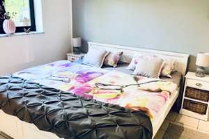 Wohnen mit Charakter: 2-Zimmer-Wohnung in Solingen-Mitte – Die vollständige Adresse der Immobilie erhältst du vom Anbieter., 42651 Solingen-Mitte, Solingen – Vorschaubild 4