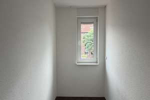 Schöne barrierefreie 2,5 Zimmer Wohnung mit Aufzug und Balkon zu vermieten! – Am Feldbusch 4a, 45889 Bismarck, Gelsenkirchen – Vorschaubild 8