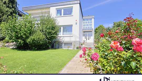 Bild von HTI |  Charakterhaus auf großem Grundstück – eine seltene Gelegenheit in Kalbach  - Käuferprovisions