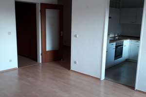 Seniorenwohnung (ab 60 Jahre) mit Einbauküche, Magdeburger Str. 44, Gelsenkirchen, 2. OG rechts – Magdeburger Str. 44, 45881 Schalke, Gelsenkirchen – Vorschaubild 2