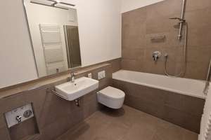Neubauwohnung nahe Tierpark Dusch- und Wannenbad/Balkon/EBK/Fußbodenheizung – Charlottenstr. 21, 10315 Friedrichsfelde, Berlin – Vorschaubild 4