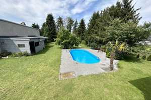 SPRUNG INS GLÜCK | Ihr familienfreundlicher Bungalow mit eigenem Pool und weitläufigem Grundstück – Märkisch-Oderland (Kreis) – Vorschaubild 2