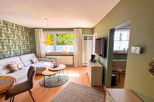 Charmante neu sanierte 2-Zimmer-Wohnung mit Balkon / Garage kann zusätzlich gekauft werden