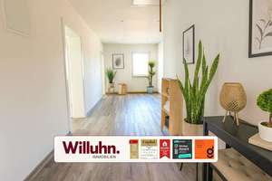 Hochwertig sanierte Wohnung mit eigenem Garten | Traumhaft hell | Tageslichtbad & Fußbodenheizung! – Krostitzer Straße 4, 4509 Schönwölkau – Vorschaubild 1