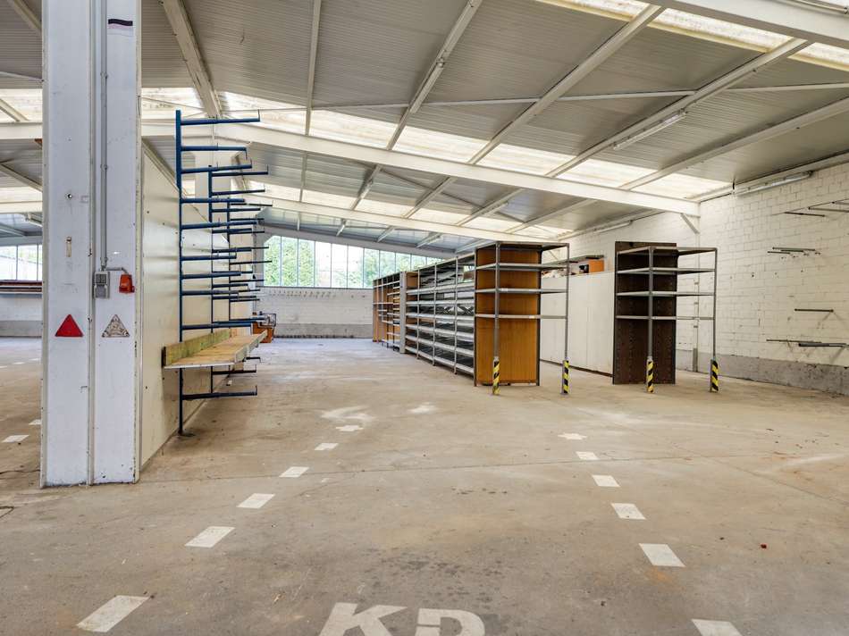 Halle rechte Seite