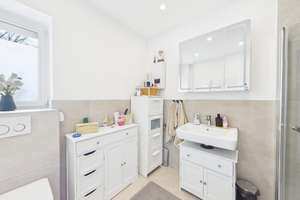 KR-Bockum! Top gepflegte 4-Zimmer Wohnung als die ideale Kapitalanlage! – Die vollständige Adresse der Immobilie erhältst du vom Anbieter., 47809 Bockum, Krefeld – Vorschaubild 4