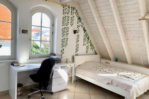 "Wohnen wie im Schloss " 2,5 Zimmer-DG-Maisonette-Wohnung – Die vollständige Adresse der Immobilie erhältst du vom Anbieter., 70597 Waldau, Stuttgart – Vorschaubild 6