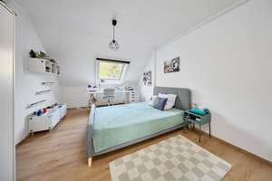 Langfristig Vermietet - Helle 3-Zimmer-Endetage mit Loggia & Stellplatz – Die vollständige Adresse der Immobilie erhältst du vom Anbieter., 22145 Rahlstedt, Hamburg – Vorschaubild 11