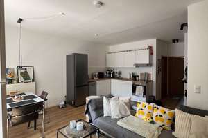 Neue Küche, frisch renoviert, EG mit Terrasse, gute Anbindung – Mühlstr. 26, 90513 Zirndorf – Vorschaubild 3