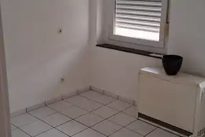 Schöne Singel Wohnung – Südstr 106, 47798 Krefeld – Vorschaubild 2