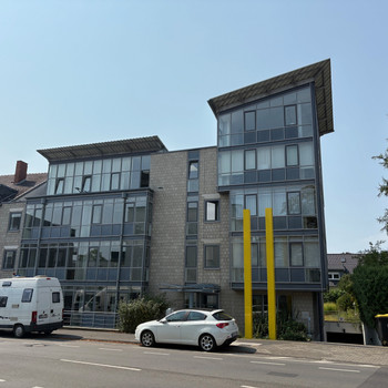 Ruhig arbeiten, zentral verbunden - Ihr Büro in Bonn-Endenich