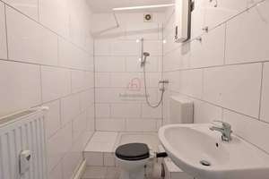 Nah zur Innenstadt - Ruhige Seitenstraße ❤️ – Freseniusstr.  10, 45145 Holsterhausen, Essen – Vorschaubild 4