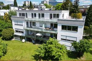 6-FAMILIENHAUS STUTTGART-MÖHRINGEN MIT PENTHOUSE-WOHNUNGEN UND GARAGEN
