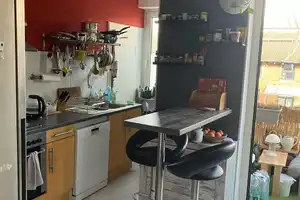 2 Zimmer-Wohnung mit großer Wohnküche, Balkon, schönen Innenhof und netter Hausgemeinschaft – Sandbergstr. 57, 64285 Darmstadt – Vorschaubild 9