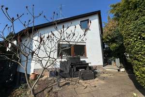 Doppelhaushälfte mit Garten in Ohmenhausen. – Die vollständige Adresse der Immobilie erhältst du vom Anbieter., 72770 Ohmenhausen, Reutlingen – Vorschaubild 9