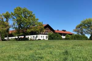 Refugium mit Gutshof-Charme: Repräsentatives Wohnerlebnis auf höchstem Niveau in Oberpframmern – Die vollständige Adresse der Immobilie erhältst du vom Anbieter., 85667 Oberpframmern – Vorschaubild 18